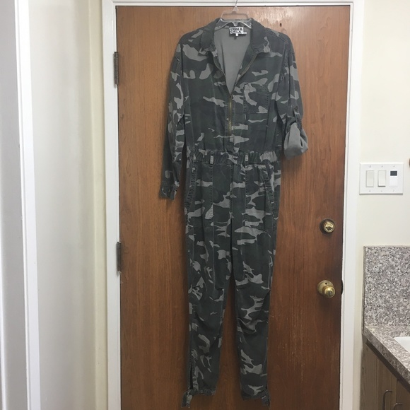 Pam & Gela Camo Tencel Jumpsuit - Picture 4 of 15